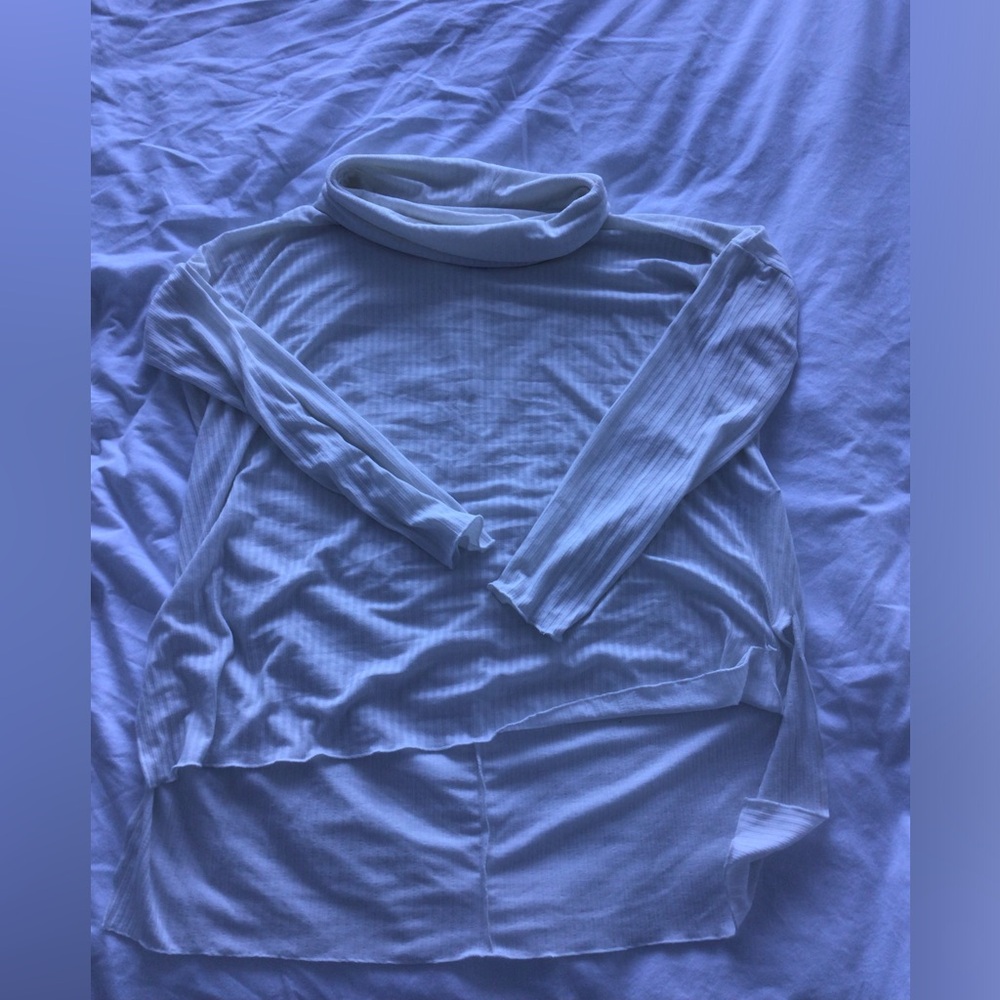Forever 21 - Loose cowl neck top - size Small